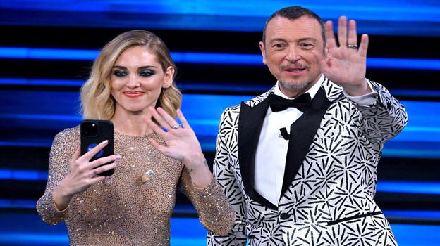 Amadeus rompe il silenzio su Chiara Ferragni: "Purtroppo devo dire una cosa.."