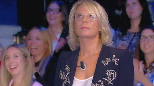 C’è Posta per te, il dettaglio su Maria che in molti hanno notato