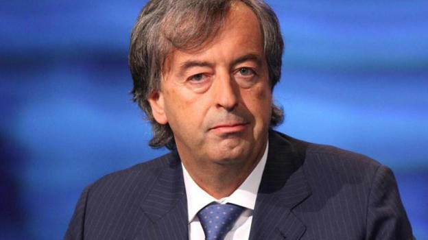 Burioni gela gli italiani: "Purtroppo dovete saperlo, c’è un boom di neoplasie"
