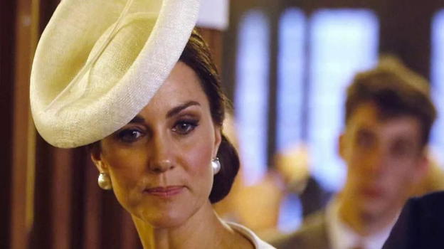 "Diverticolite". Principessa Kate, il problema è molto serio