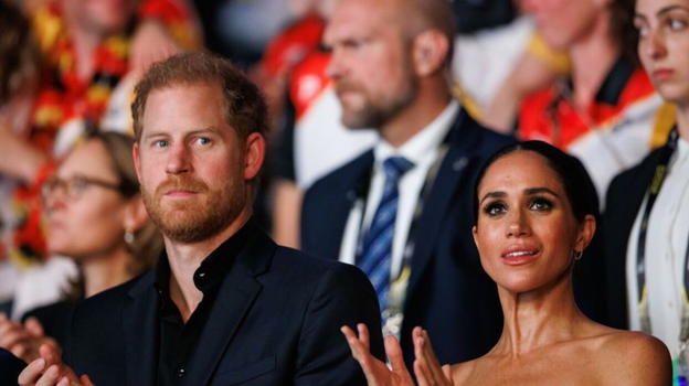 Harry e Meghan, ecco i messaggi a Carlo e Kate: "Hoping that you.."