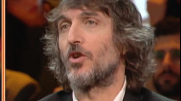 Cruciani contro Ilary Blasi: "Mi ha rotto le p*lle, so che ha fatto la.."