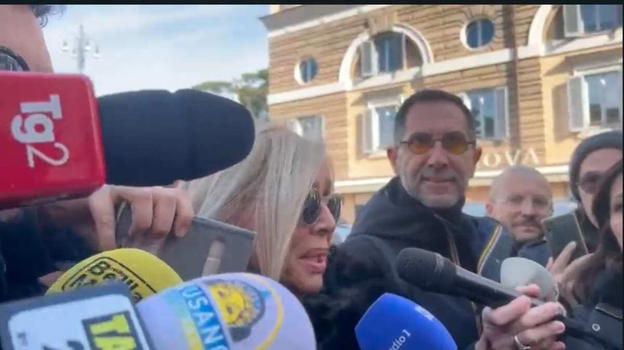 Sandra Milo, è successo durante i funerali. Le telecamere hanno ripreso tutto