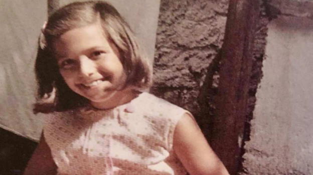 Era solo una bambina, oggi è la conduttrice tv più amata d’Italia! L’avete riconosciuta?