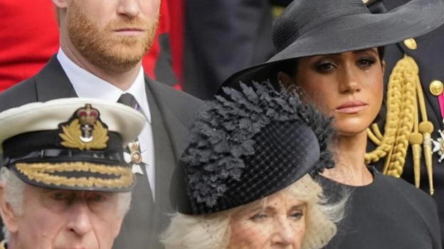 Harry a Londra per il padre, non si trattiene per la notizia su Re Carlo