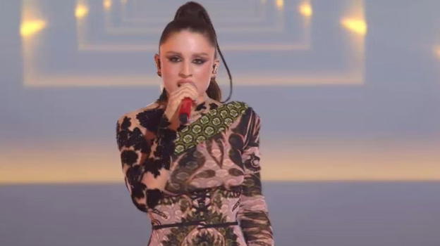 Sanremo 2024, orrore dopo la vittoria: Angelina Mango sommersa di insulti