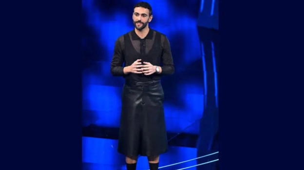 Mengoni sul palco con la gonna, il generale Vannacci dice la sua