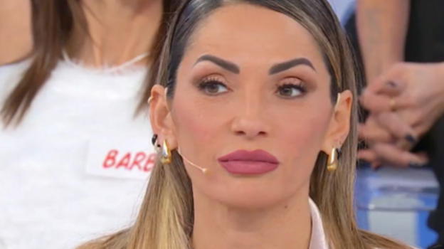 Uomini e Donne, nuova sedia per Ida ed è un volto noto del programma