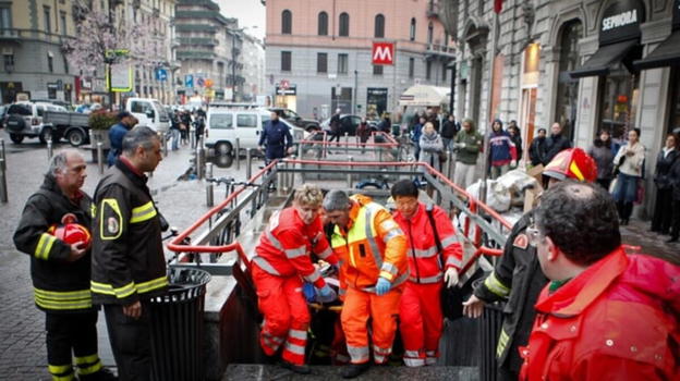 Italia, è successo poco fa in metro: inutili i soccorsi