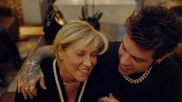 La madre di Fedez rompe il silenzio: "Ora parlo io"