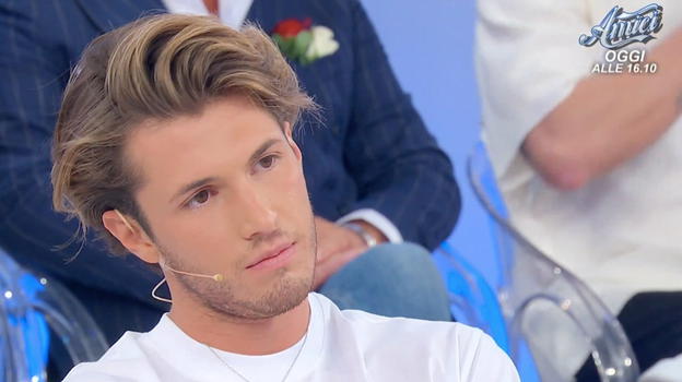 Uomini e Donne, ecco cosa sta succedendo tra Brando e Raffaella