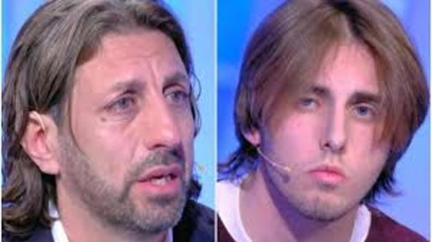C’è Posta per Te, la storia di Manuel che non perdona il padre ed esce dallo studio