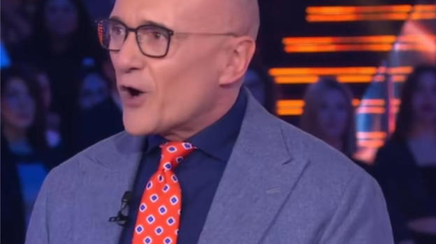Grande Fratello, squalifica immediata: "Ha di nuovo bestemmiato"