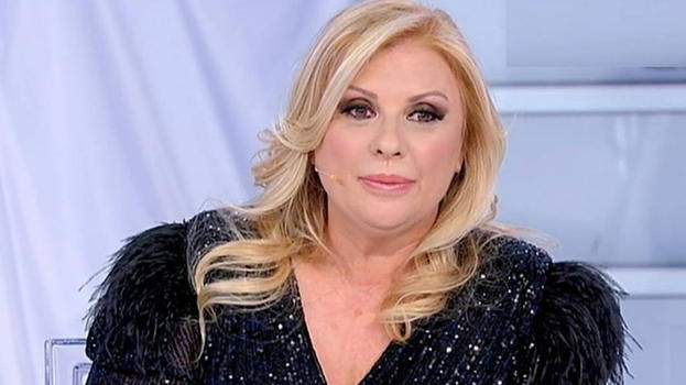 Tina Cipollari dice basta: la decisione dell’opinionista