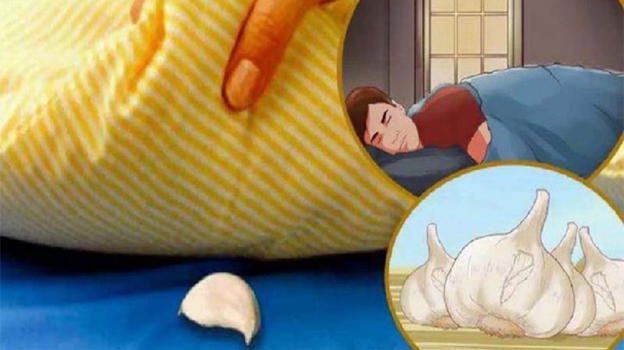 Uno spicchio d’aglio sotto il cuscino prima di dormire: 8 benefici che non sapevi