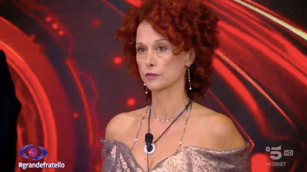 Grande Fratello, Beatrice nella notte: "Mi ha spezzato il cuore"