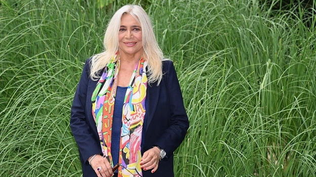 "Picchiata di brutto": Mara Venier, l’annuncio lascia senza parole