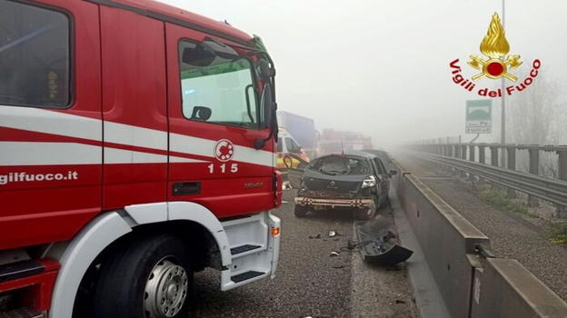 Autostrada italiana, tremendo sinistro: ci sono persone decedute