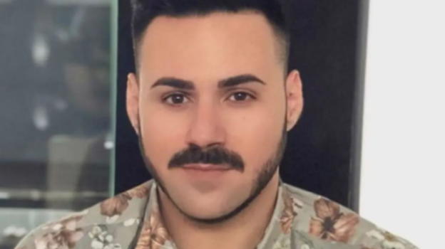 Il figlio della bellissima vip italiana fa coming out