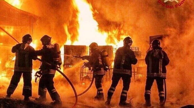 Italia, inferno in ospedale per un incendio. I primi aggiornamenti