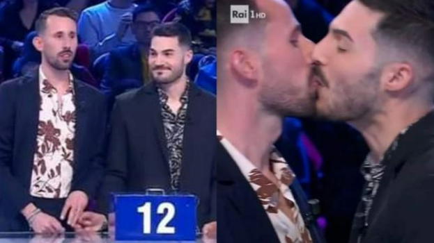 Affari Tuoi, Gianmarco accetta i 30 mila euro, poi la scoperta nel suo pacco