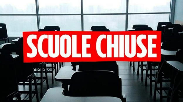 Firmata l’ordinanza, il comunicato ufficiale: "Scuole chiuse martedì 9 aprile…"