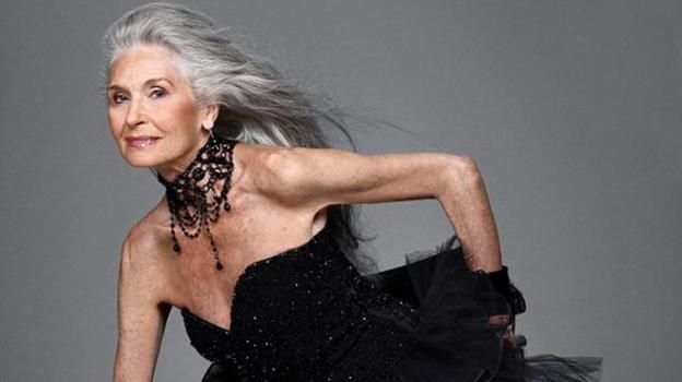 "Quanti anni mi dai?" Svela la sua età ma nessuno riesce a crederci