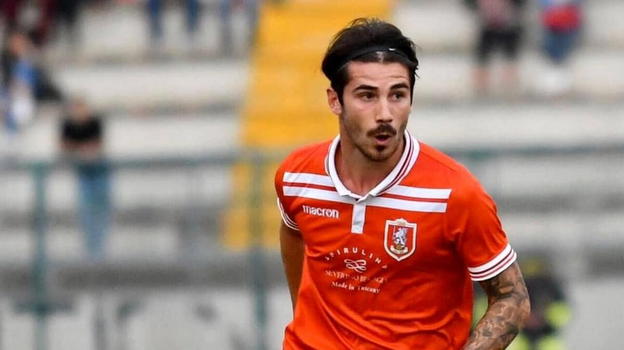 Mattia Giani, è successo durante la camera ardente del calciatore