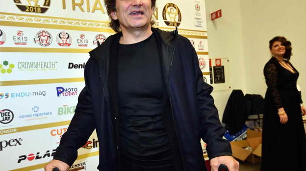 Zanardi, se ne va un pezzo di storia: il commovente addio