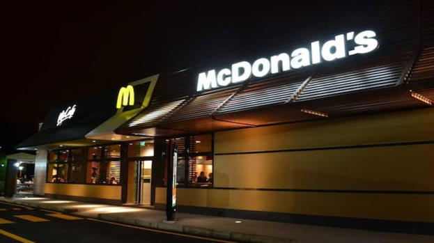 Italia, è successo al McDonald’s, davanti a tutti