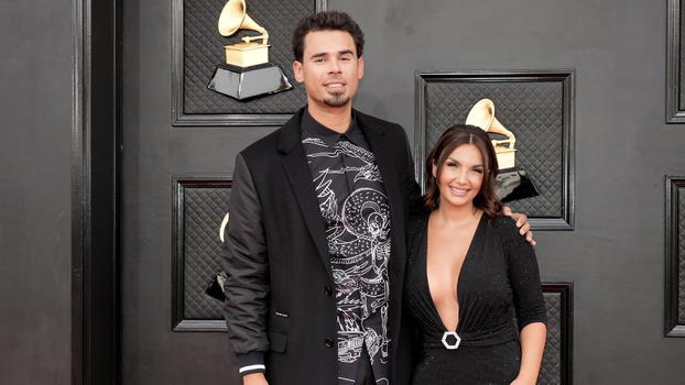 Elettra Lamborghini, ecco quanto è alta e quanto pesa: “Un corpo formoso e sensuale”