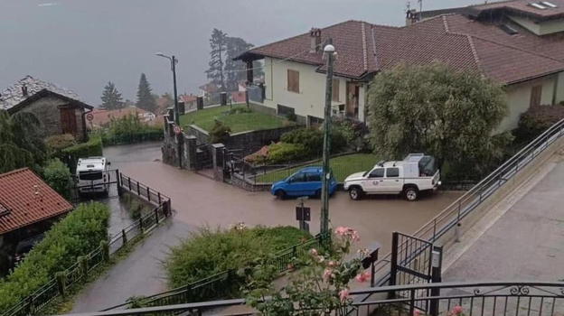 Violenta tromba d’aria si scatena sulla zona italiana di..