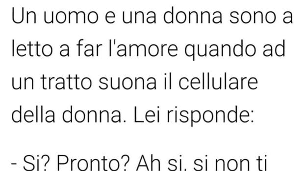 (Barzelletta sporca) Un uomo e una donna sono a letto