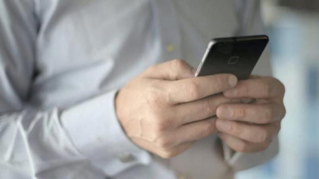 “Ti svuotano il conto”. Fate attenzione se ricevete questo sms