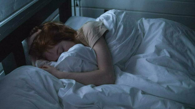 Tumori, il sintomo che si manifesta d’estate (e di notte)