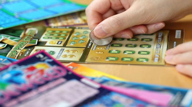Gratta e Vinci, tutti pazzi per il trucco del momento