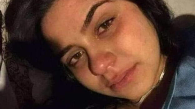 Un fidanzato ha sfidato la sua ragazza a..