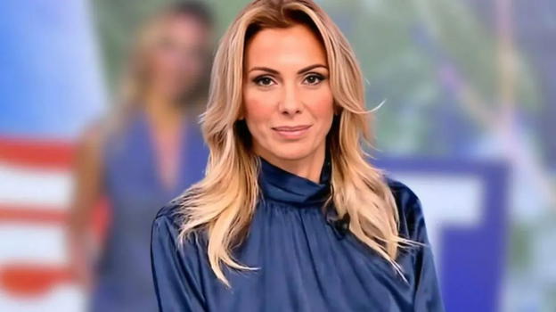 "Ubriaca, bevi meno" Clamorosa lite in diretta Tv a Pomeriggio 5
