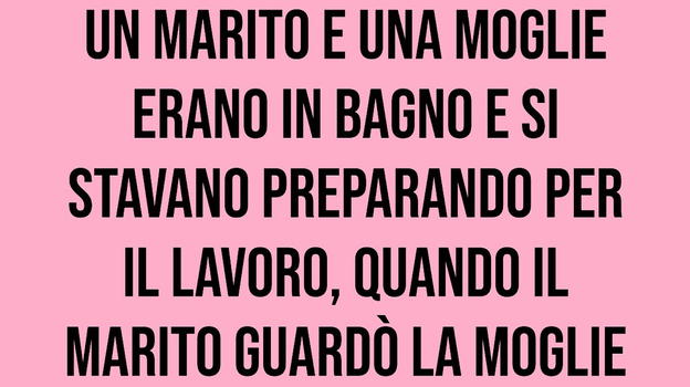 Barzelletta, un marito e la moglie in bagno mentre si preparano per…