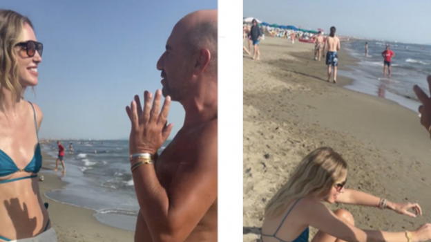 Chiara Ferragni choc in vacanza, sulla spiaggia arriva un passante e…
