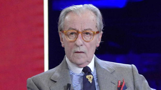 "Non verrò al mare". Vittorio Feltri, l’annuncio che sconvolge tutti