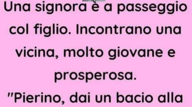 Signora a passeggio incontra la vicina ed accade l’impensabile