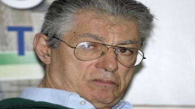 Umberto Bossi, "Deceduto in un brutto sinistro": la notizia poco fa