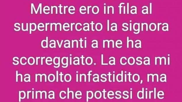 Signora in fila al supermercato ed accade l’impensabile
