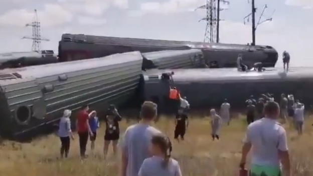 Treno passeggeri deraglia: i primi aggiornamenti