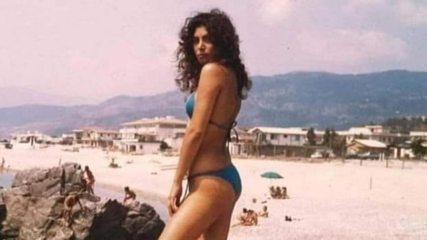 L’avete riconosciuta? Qui era giovane e bella: è la cantante che amate tutti