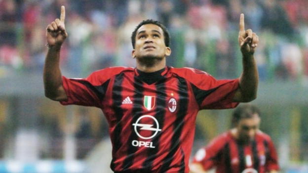 "Non ce l’ha fatta". Calcio in lutto, una perdita devastante