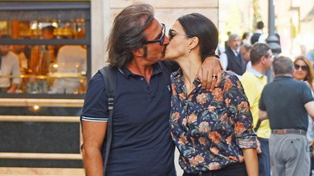 La famosa della Tv italiana è stata lasciata dopo 20 anni d’amore
