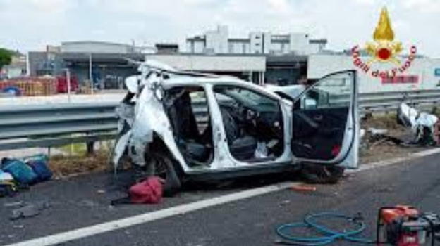 Italia, è successo in autostrada: ci sono decessi