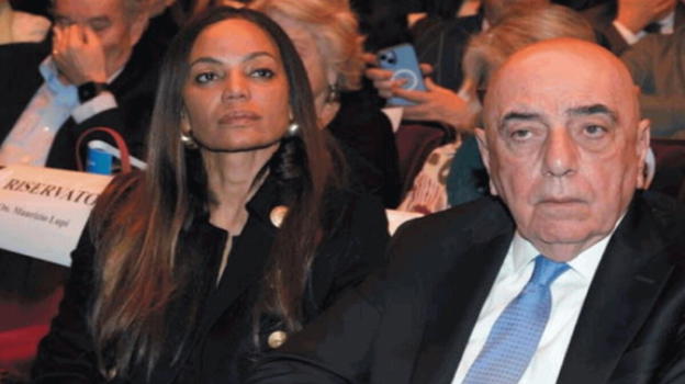 Galliani sposa a 80 anni la 57enne Helga: tra gli invitati anche…